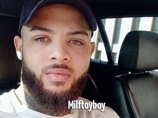 Milftoyboy